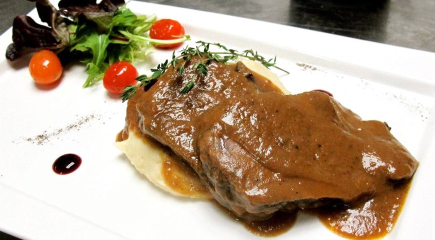 Brasato al Barolo