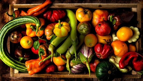 Mercato dei prodotti alimentari bioligici e naturali di alta qualità