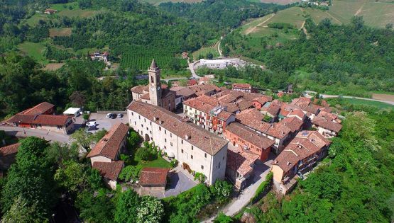 I Sentieri di Sinio: Anello di Serralunga D’Alba
