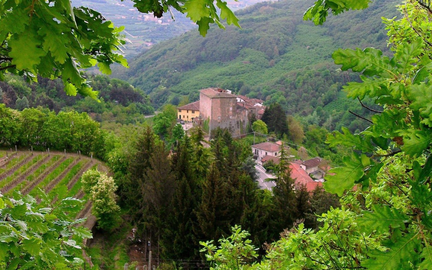 Borgomale e il suo castello