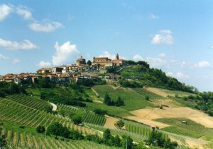 Il Sentiero Di Barolo Di La Morra - Cosa Vedere Nelle Langhe