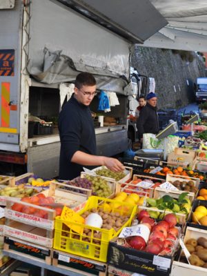 Il mercato del venerdì a Murazzano