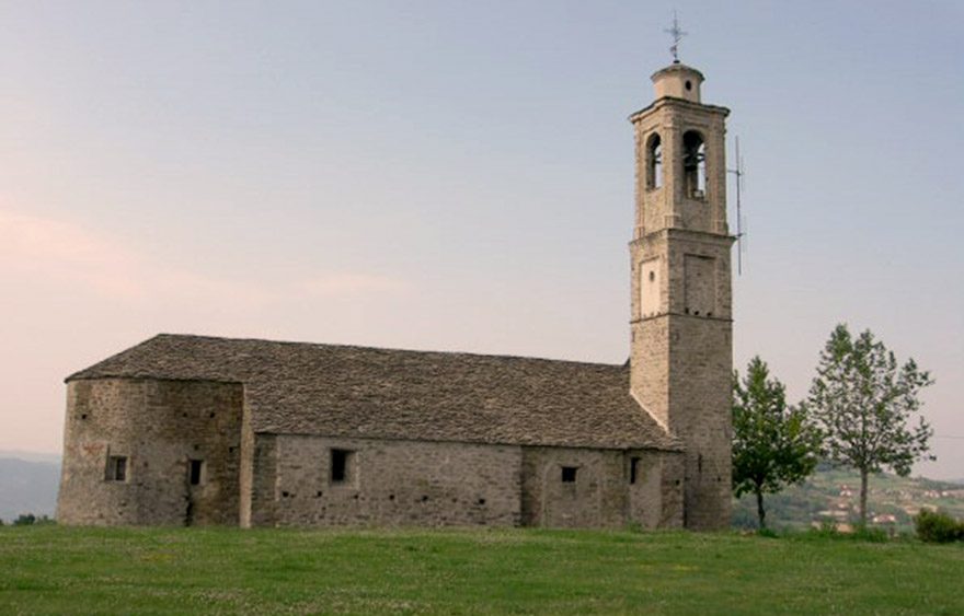 Prunetto la chiesa della Madonna del Carmine