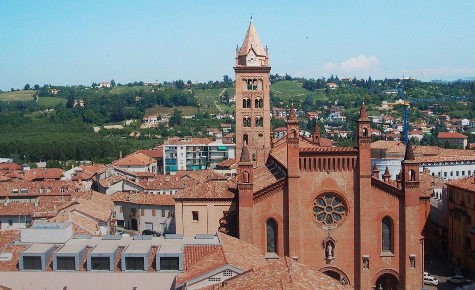 Veduta duomo alba