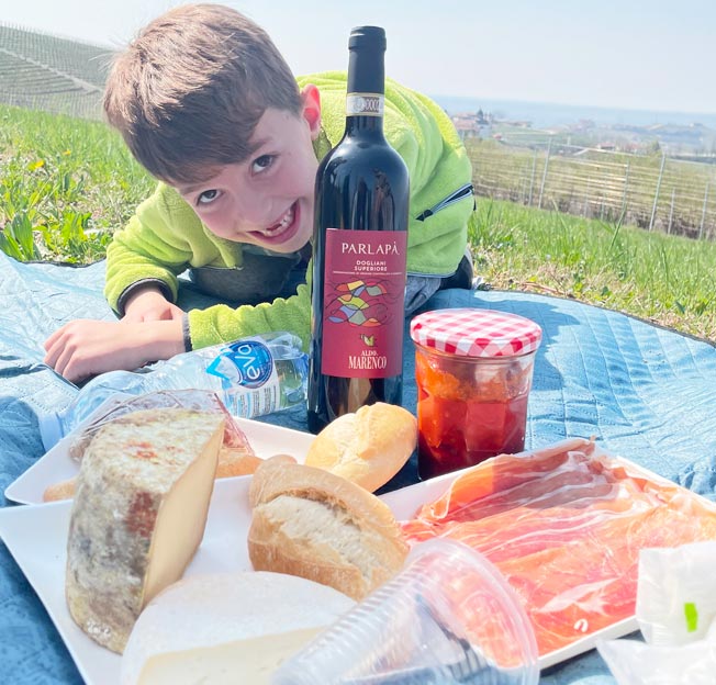 Picnic-in-vigna-aldomarenco picnic in vigna Aldo Marenco