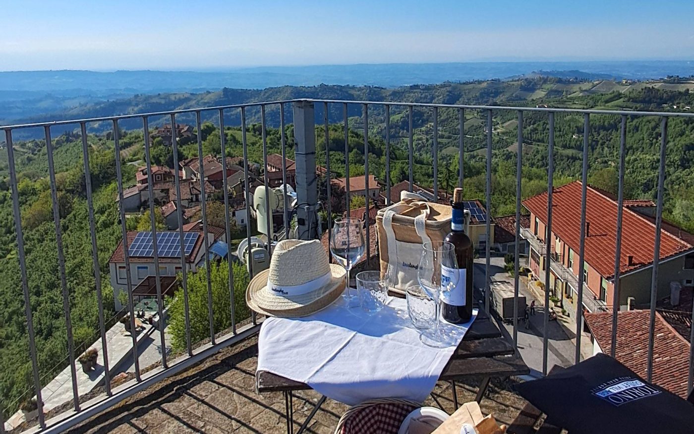 La Sensovia, pranzo sulla torre di Albaretto Torre