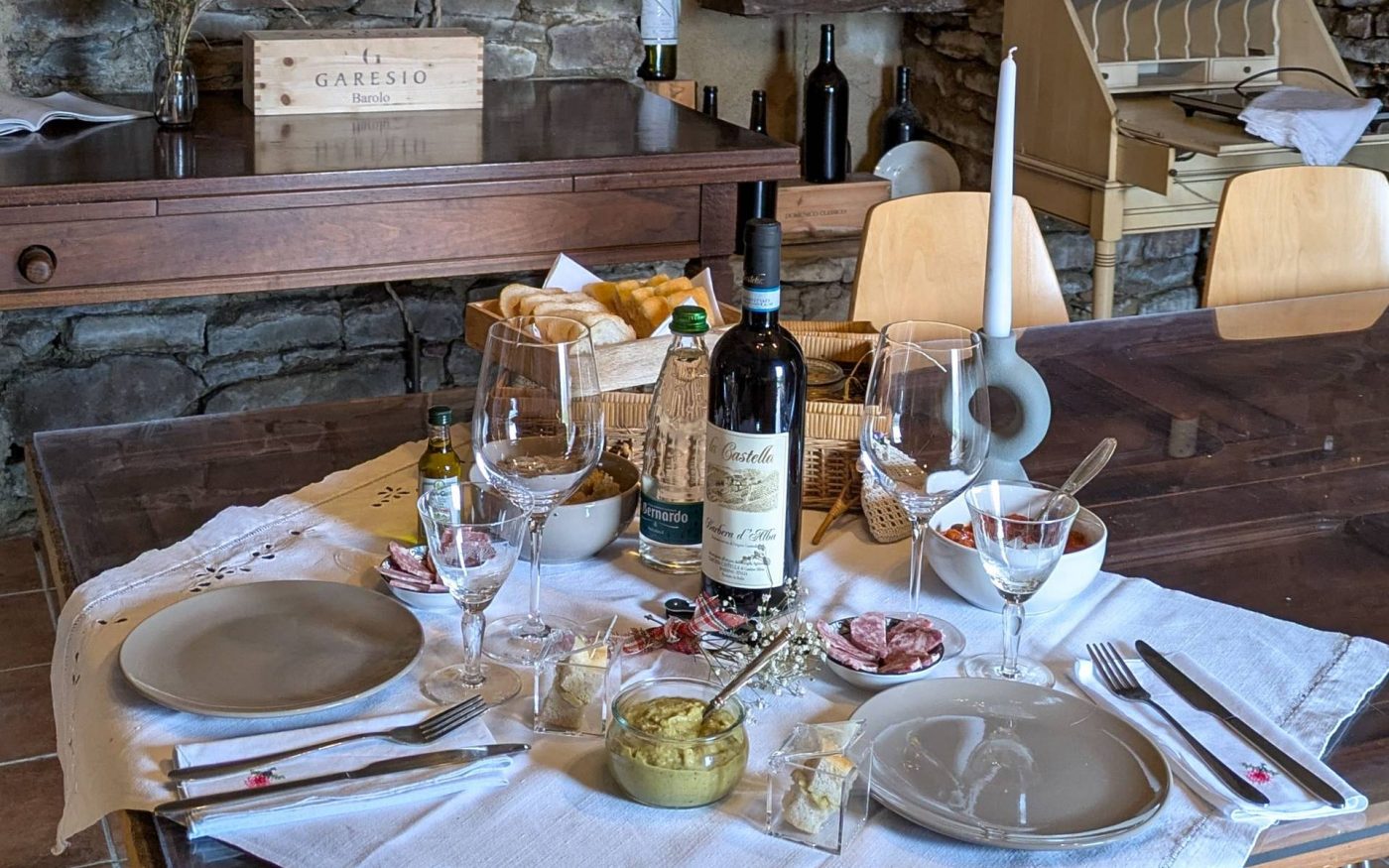 SensoVia - L'aperitivo in cantinetta
