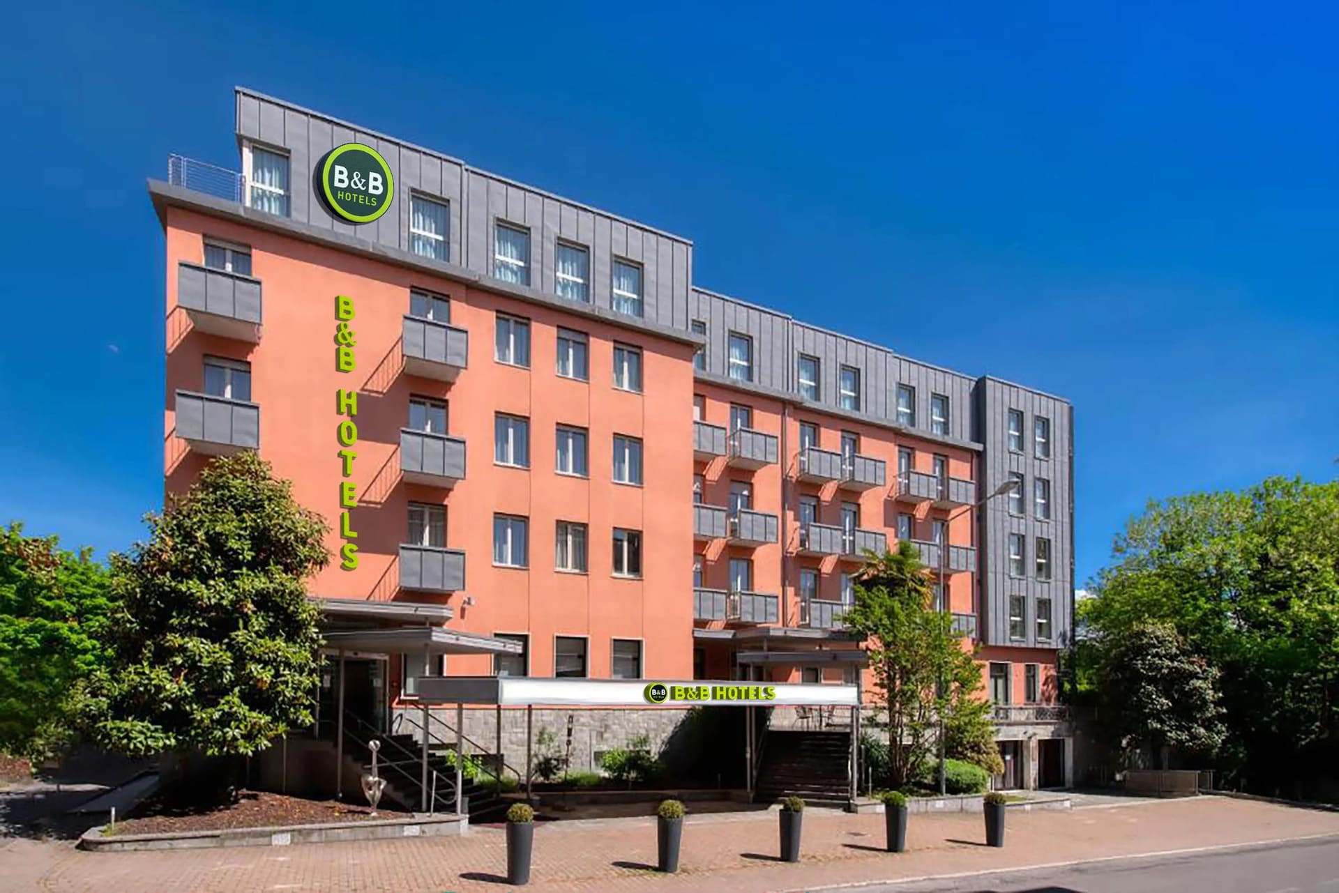 Bb Hotel-facciata