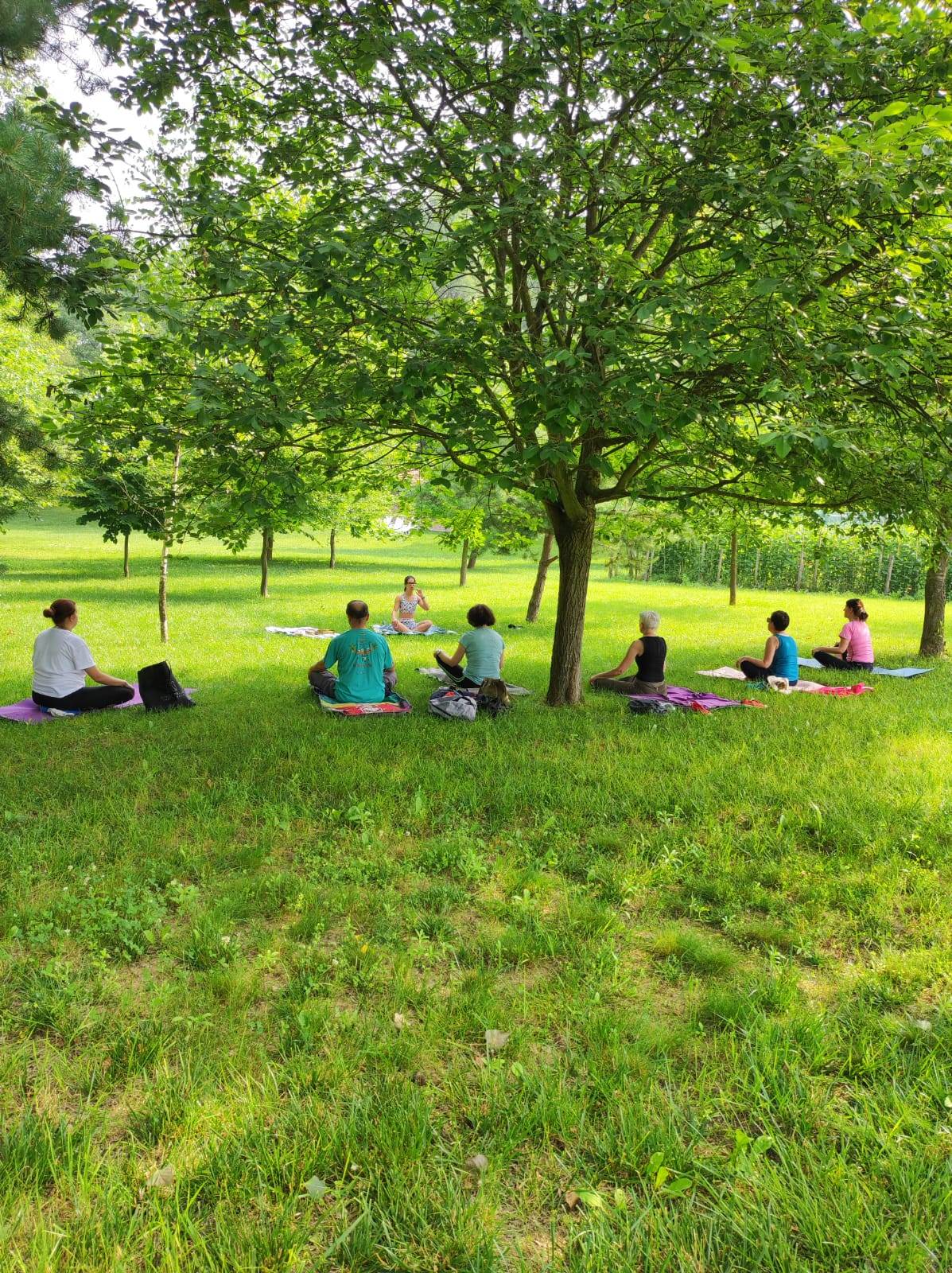 yoga e meditazione nella natura