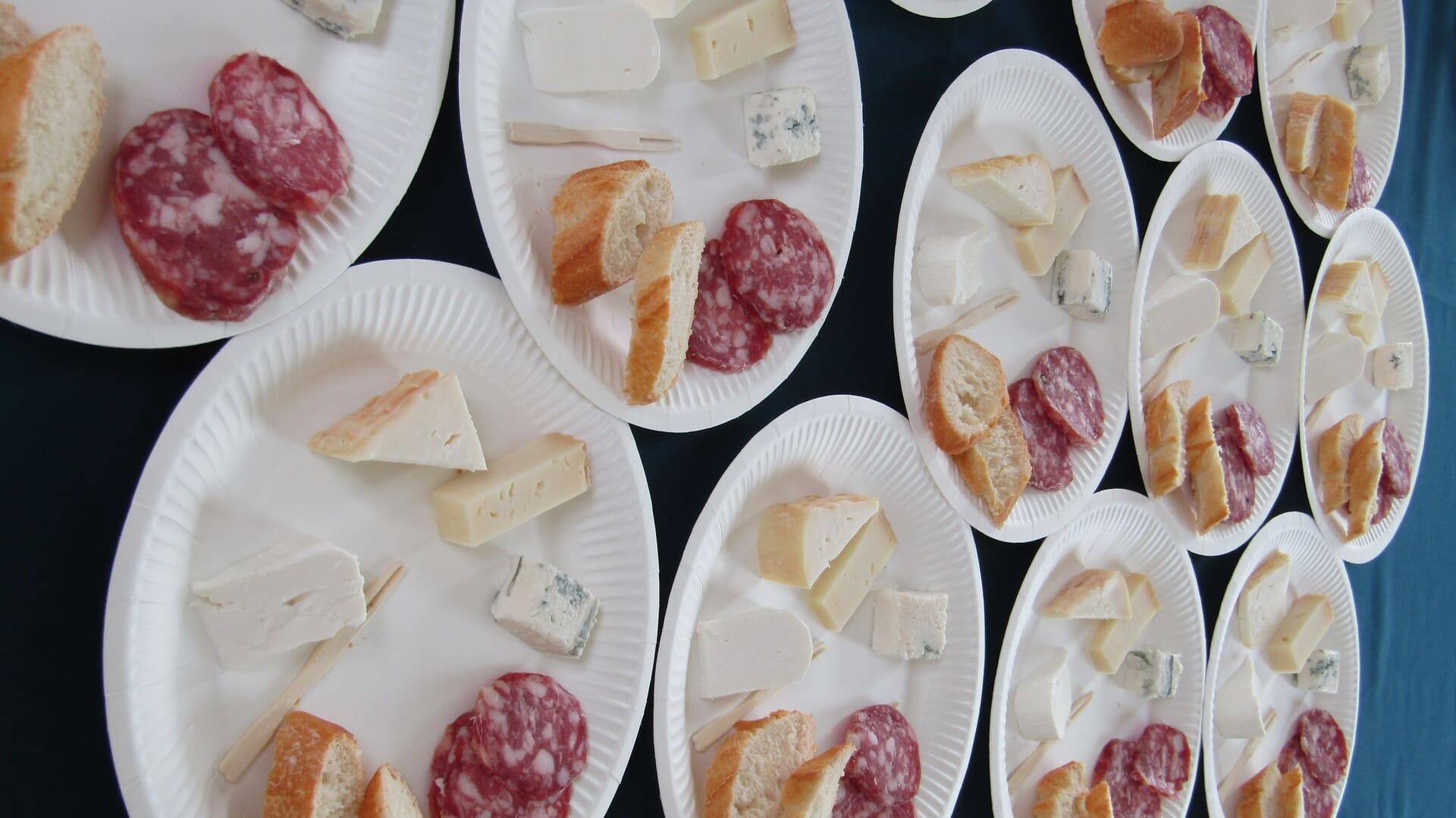 Tenuta Il Nespolo-degustazione formaggi