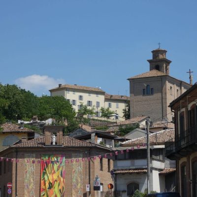 Castagnole delle Lanze - From San Bartolomeo to the upper village